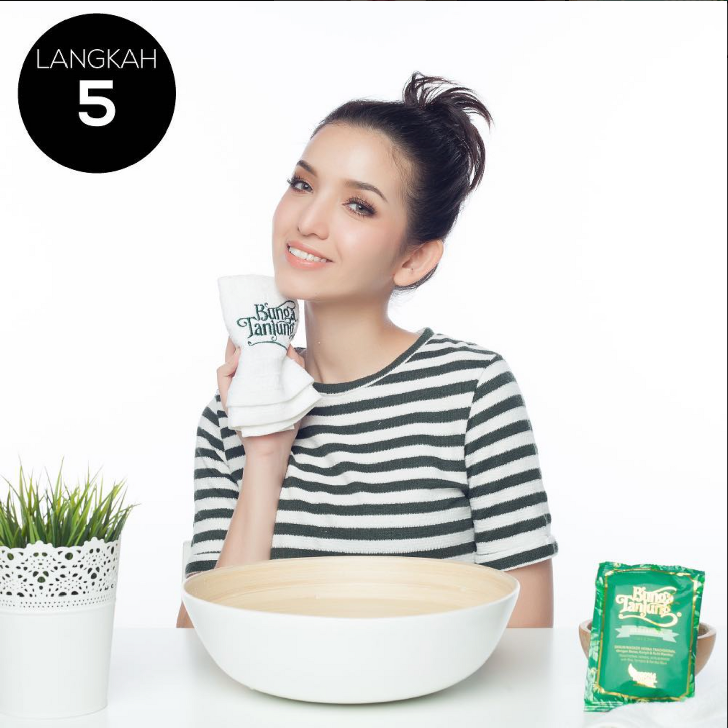 Bundle B: Bunga Tanjung Herbanika Face & Body Scrub/ Mask, 600g (BT12) & Herbanika Virgin Coconut Oil Cold Press, 50ml (VCO1)